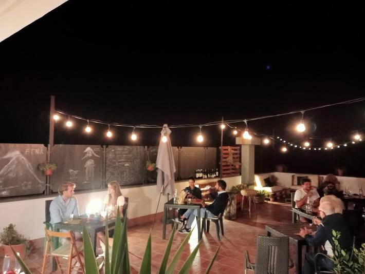 Hôtel pour 3 personnes, avec Balcon ainsi que Terrasse et Vue à Milo