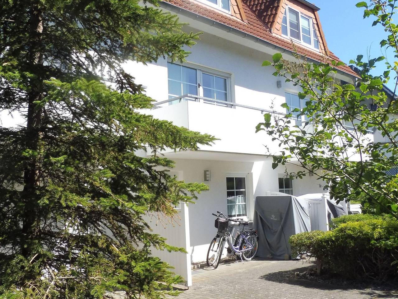 Ganze Ferienwohnung, Fährhaus-Sellin | Maisonette Wohnung mit Seeblick - mit Balkon in Selliner See, Sellin