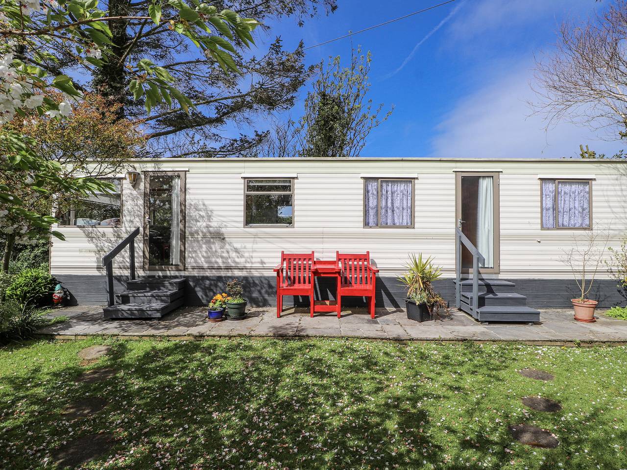 Bungalow for 4 People in Isle of Anglesey, North-Wales