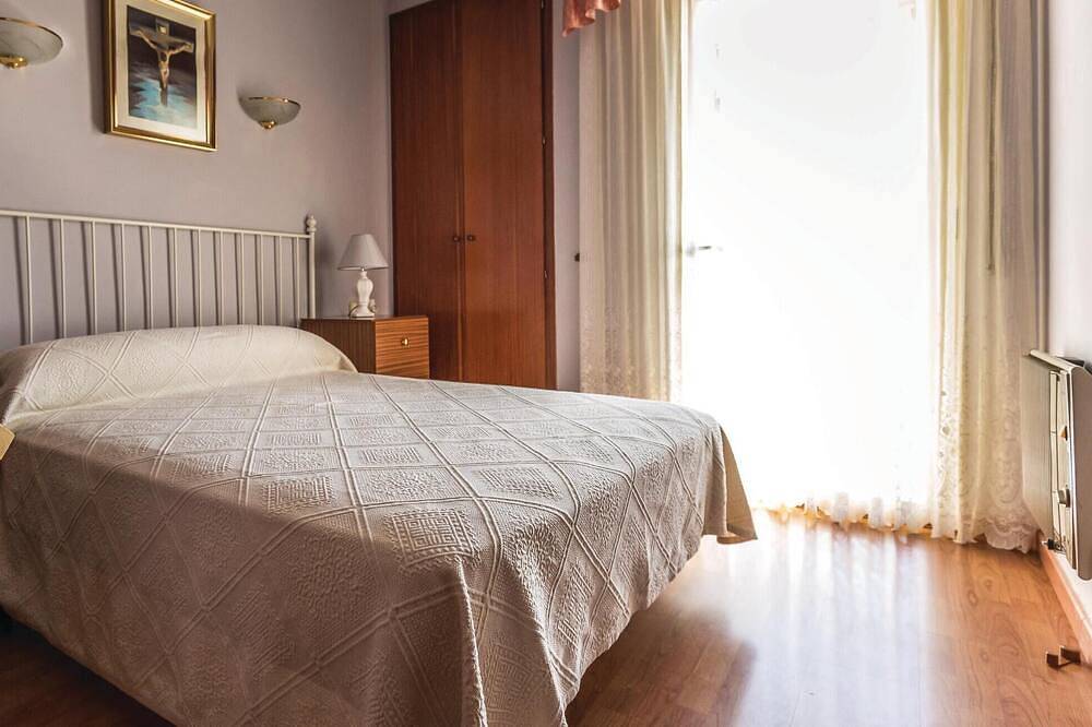 Apartamento entero, Bonito apartamento en Blanes con cocina in Els Pins Blanes, Blanes