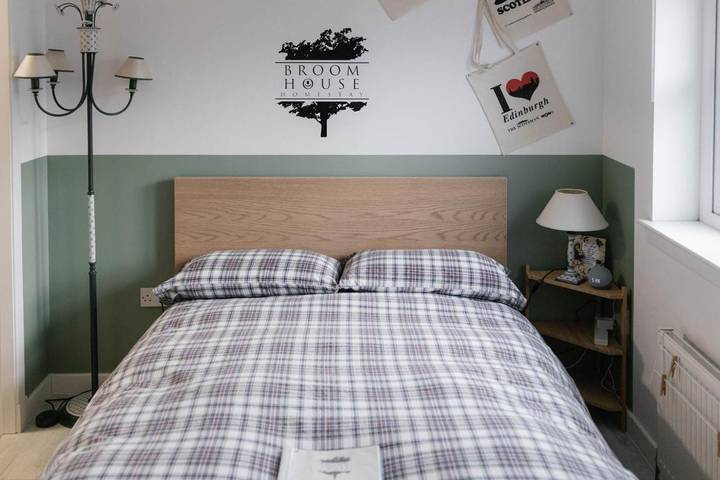 Gîte pour 2 personnes, avec jardin, animaux acceptés à Édimbourg - 3