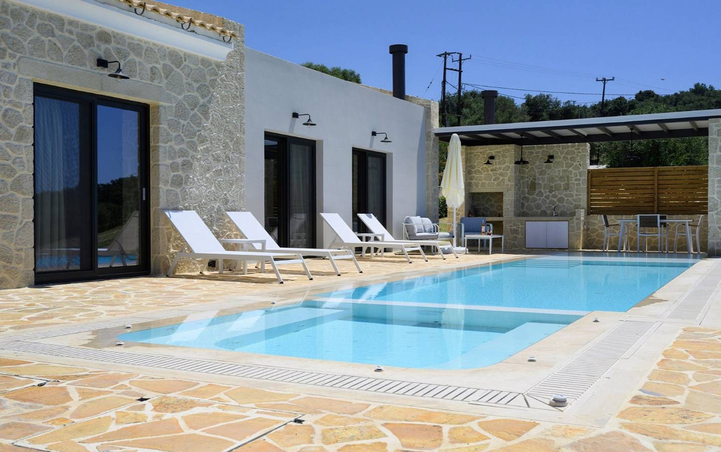 Villa für 6 Personen mit Terrasse in Arillas, Korfu