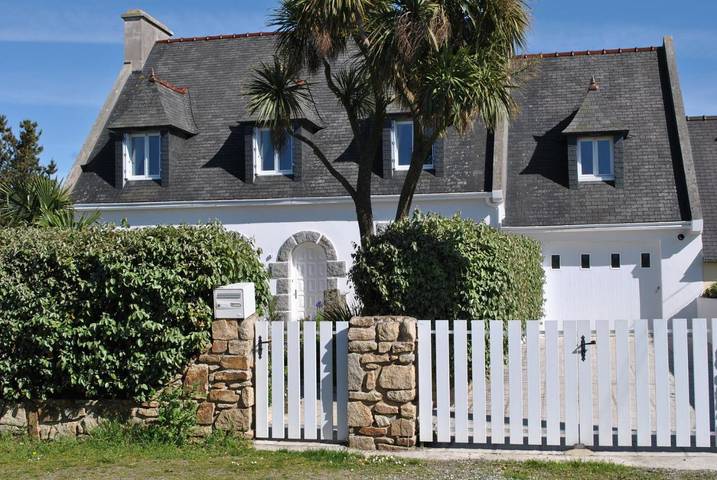 Location de vacances pour 7 personnes, avec sauna ainsi que jacuzzi et jardin dans Plage Vougot Plouguerneau - 4