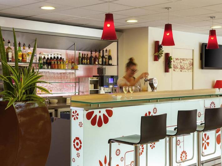 Hôtel pour 2 personnes, avec terrasse à Jouy-en-Josas - 4