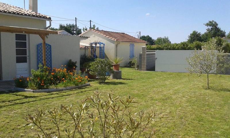 Location de vacances pour 6 personnes, avec jardin, animaux acceptés à Étaules