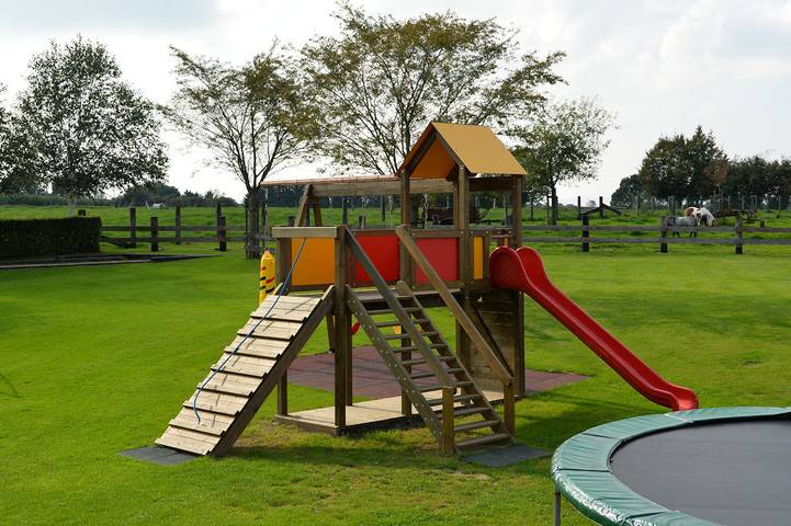 Gîte pour 10 personnes, avec terrasse ainsi que jardin et sauna à Plombières - 4