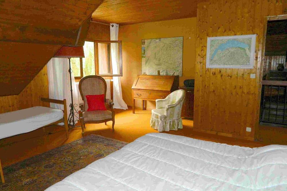 Unique villa, piscine, 20' premières stations de ski, 5' du Leman in Sciez, Région de Thonon-les-Bains