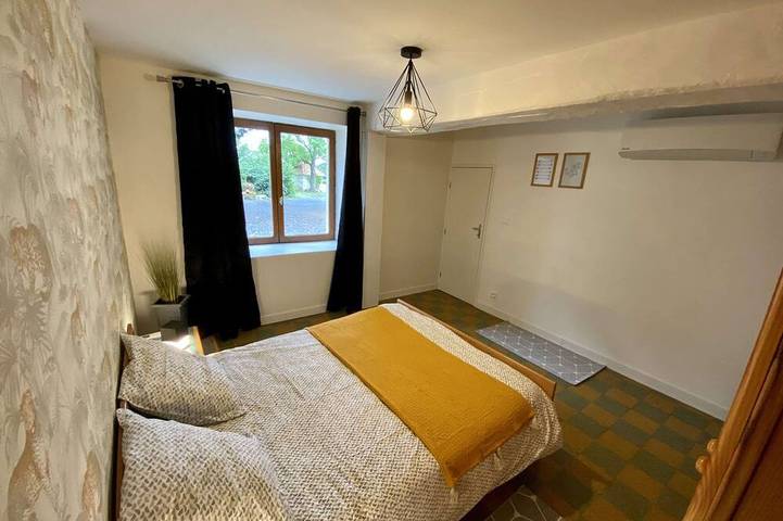 Location de vacances pour 8 personnes, avec jardin à Parçay-les-Pins - 2