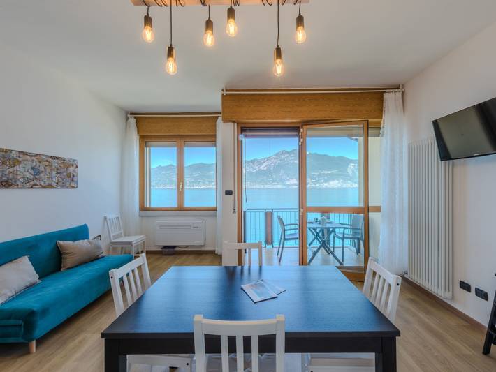 Ferienwohnung für 4 Personen, mit Seeblick und Garten sowie Terrasse - 1