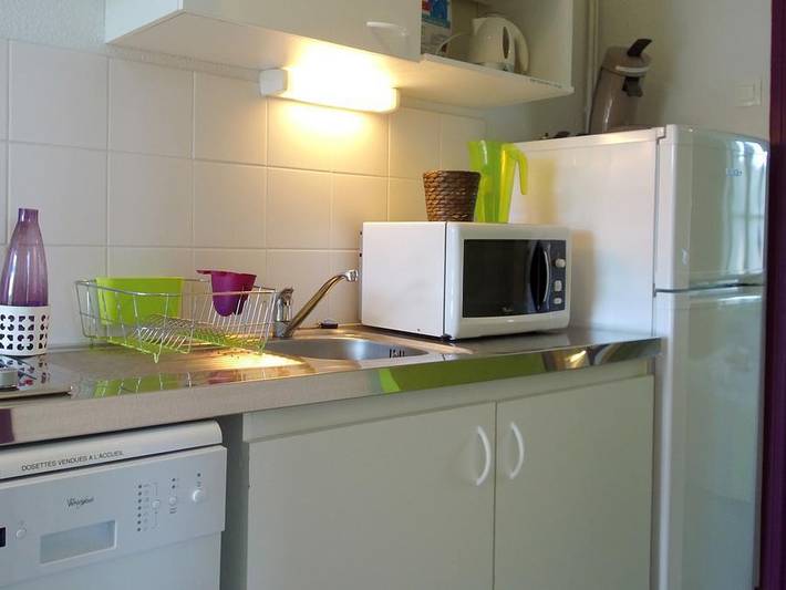 Camping pour 4 personnes, avec bassin pour enfant dans le Cantal - 4