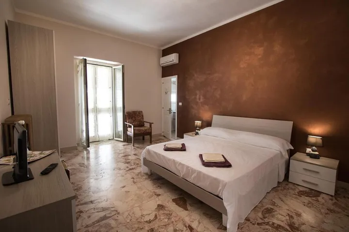 Casa de huéspuedes para 2 personas, con balcón - 1