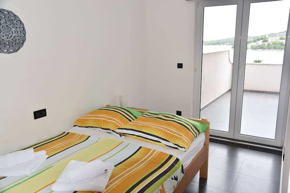 Cały apartament, Villa Pina-Top **** Apartament nad morzem w Tisno / Dalmacja in Tisno, Żupania szybenicko-knińska