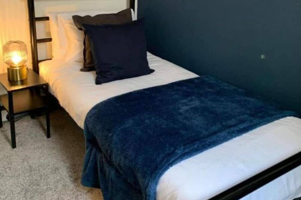 Ganze Wohnung, Delightful 3  bedroom * free parking * free wifi * in Gateshead