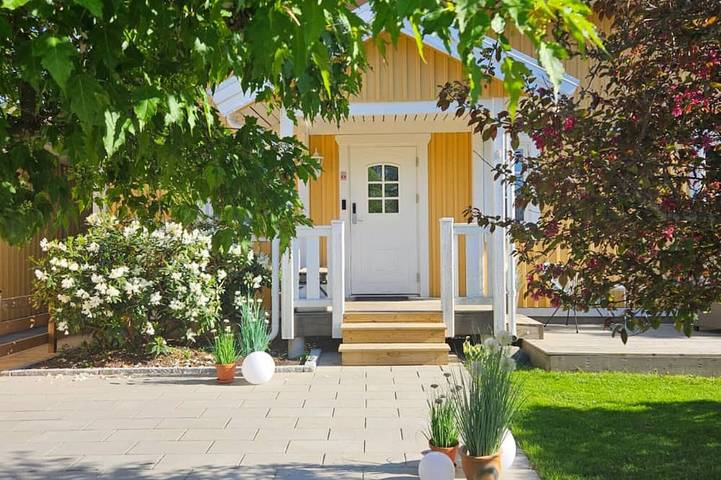 Villa für 8 Personen, mit Terrasse und Garten - 1