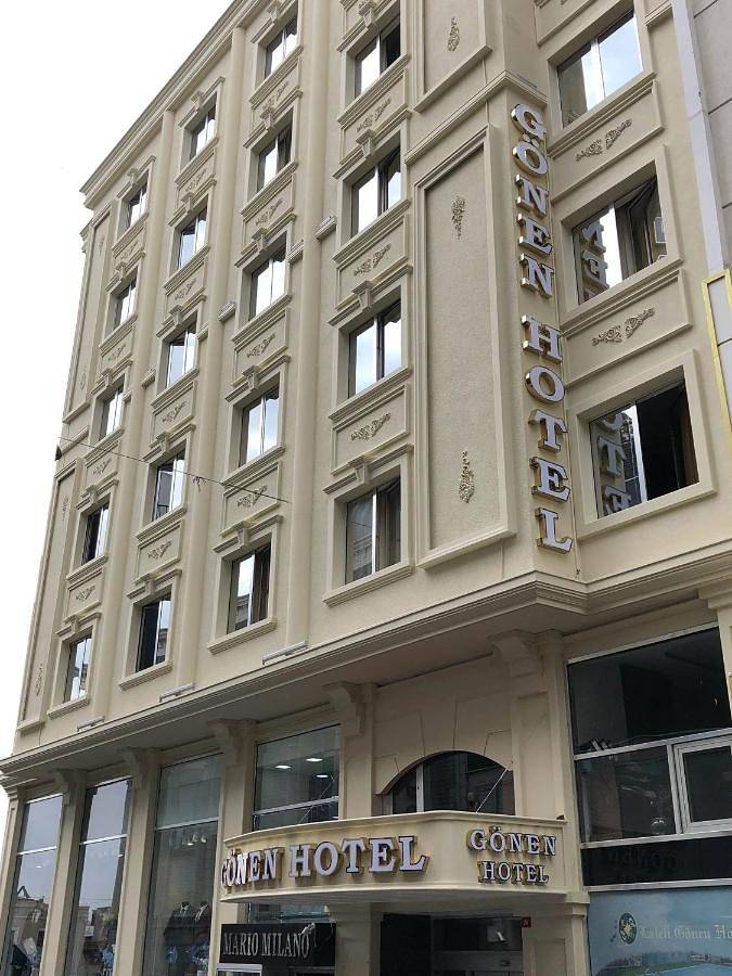 Hotel voor 3 personen, met zwembad en terras in Istanbul