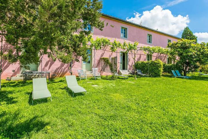 Holiday apartment for 4 people, with pool and garden, with pets - 1