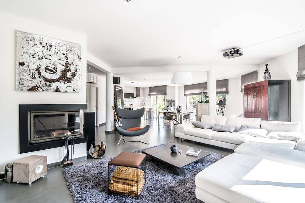 Modern villa - Golf domain - Swimming pool and Spa in La Wantzenau, Région de Strasbourg