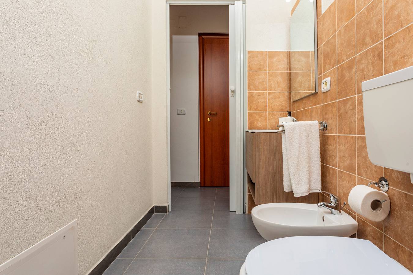 Habitación 'Annunziata - Pistacchio Bronte' con balcón, Wi-Fi y aire acondicionado in Bronte, Etna