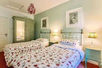 Cottage for 2 People in County Antrim, Photo 2