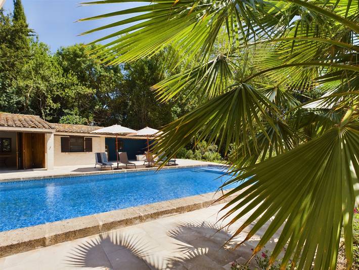 ¡Magnífico Mas Renovado con Piscina en la Tranquilidad de Mouriès! in Mouriès, Region de Arles