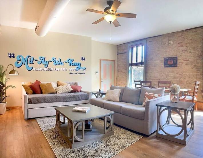 Vacation rental for 8 people, with balcony in Milwaukee