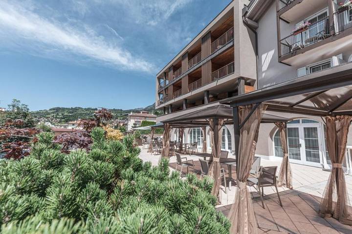 Hotel für 5 Personen, mit Terrasse und Whirlpool sowie Sauna