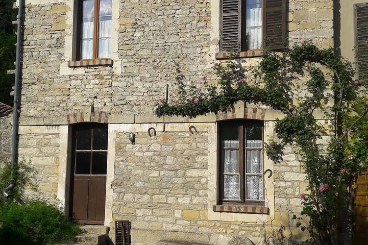 Location de vacances pour 5 personnes à Fontenay-Saint-Père