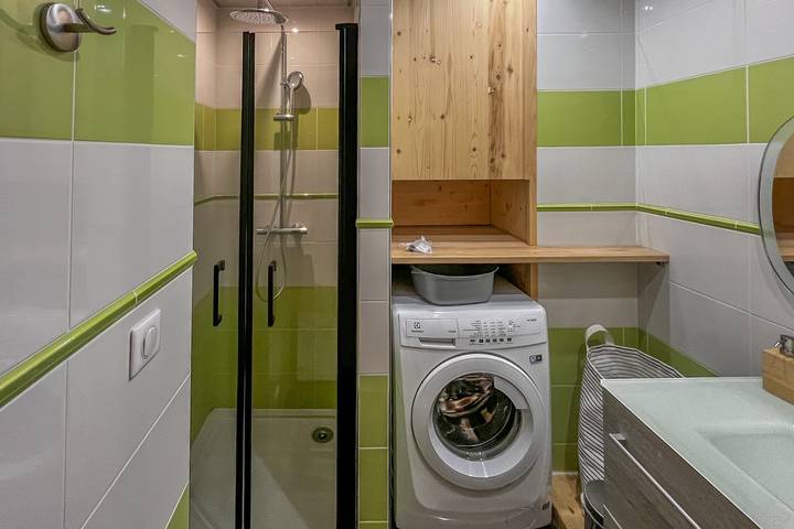 Ferienwohnung für 4 Personen, mit Balkon in Annecy - 2