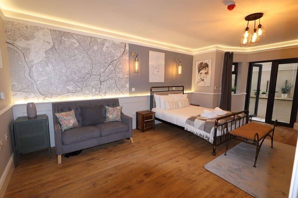 Entire apartment, Alma Studios - The Safe Room - Hopewell in Bristol, South West England