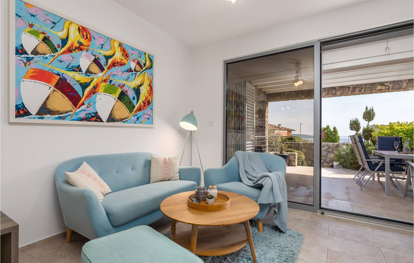 Gemütliche Ferienwohnung mit Meerblick, Pool, Terrasse und direktem Zugang zum Strand! in Krk Stadt, Krk