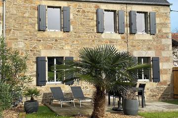 Gîte pour 4 personnes, avec jardin et terrasse dans Ploumanac'h