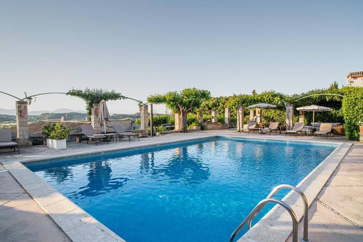 Ferienwohnung für 2 Personen, mit Balkon/Terrasse und Pool in Lloret de Vistalegre