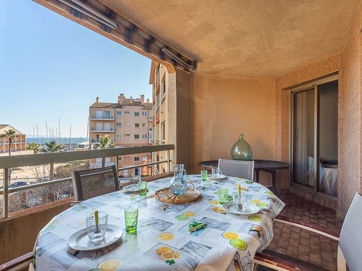 Ferienwohnung für 6 Personen, mit Garten und Terrasse in Giens