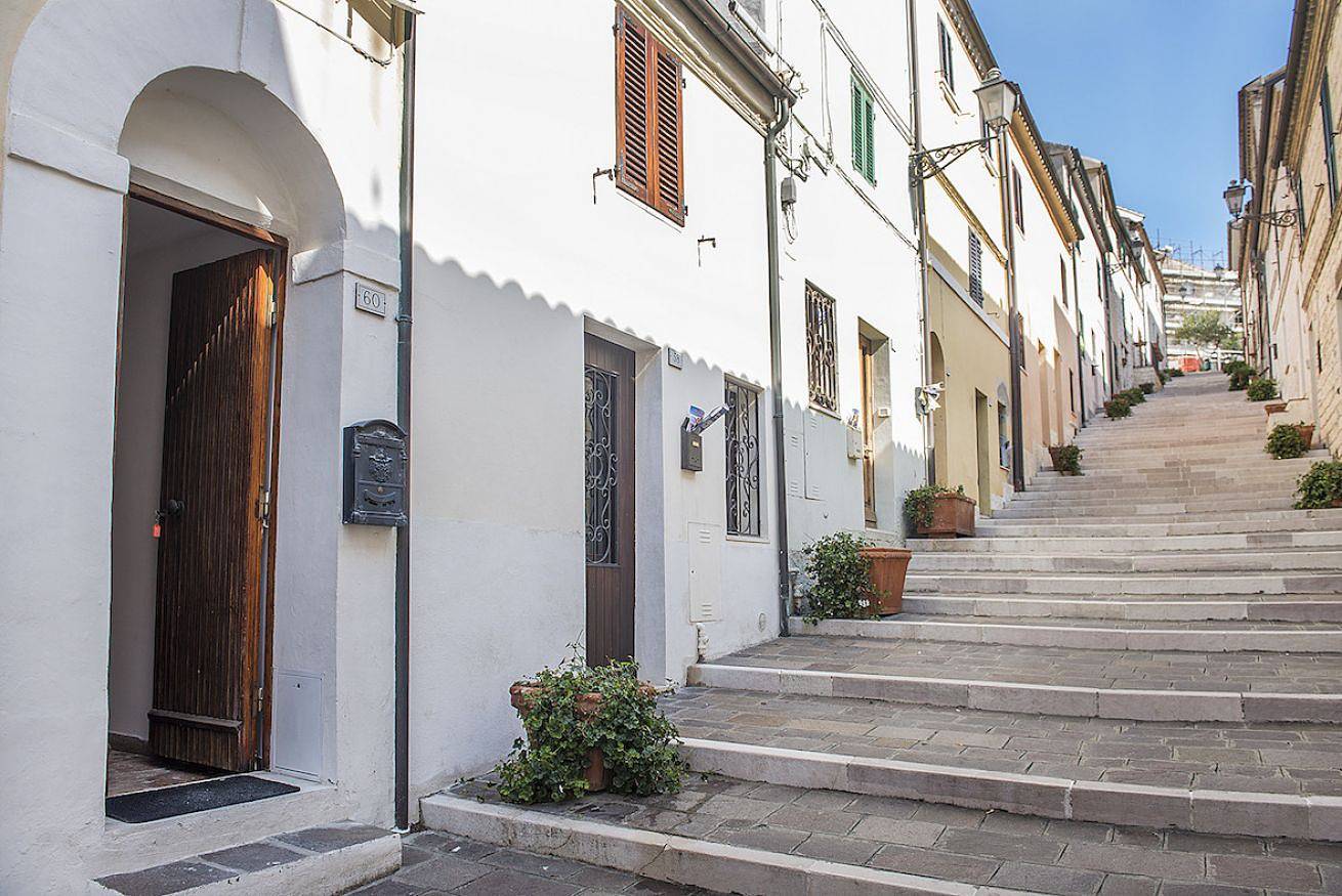 Entire apartment, N021 - Numana, sky-earth along the famous Costarella in Numana, Riviera del Conero