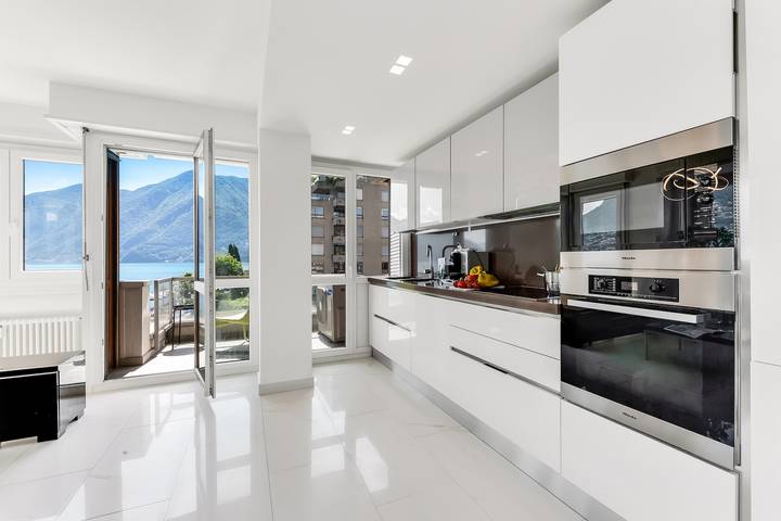 Appartement entier, Paradiso Incanto Lake View Apartment in Paradiso, Lac de Lugano