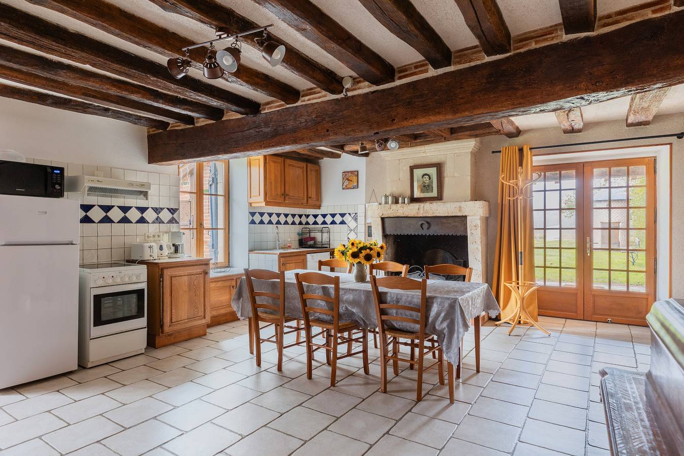 Maison de Vacances 'Gîte Des Aulneaux' avec Terrasse Privée, Jardin Privé et Wi-Fi in Fresnes (Loir-et-Cher), Sologne