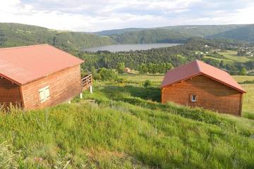 Maison de campagne pour 8 personnes à Le Lac-d'Issarlès