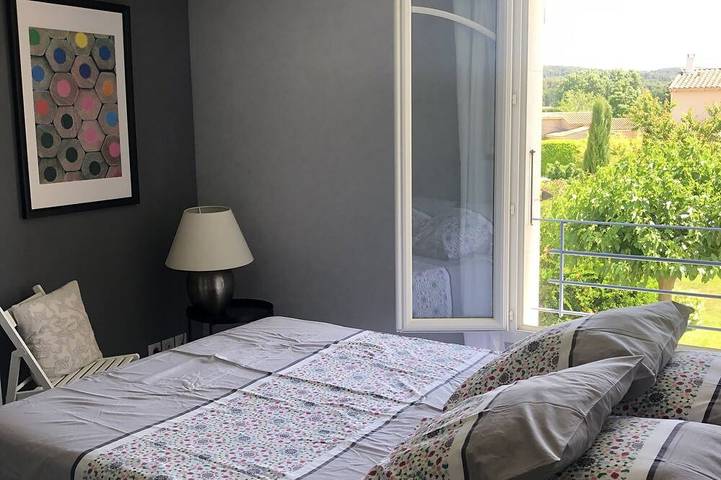 Wonderful villa with heated pool near the Mont Ventoux in Pernes-les-Fontaines, Vaucluse