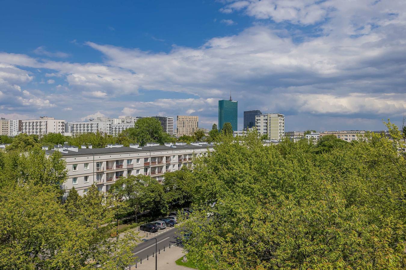 Entire apartment, Karmelicka 19 Warsaw Bright Apartment Near Centre in Warsaw Śródmieście, Warsaw