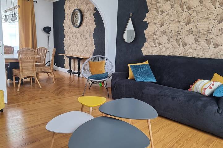 Location de vacances pour 8 personnes, avec Jardin dans Plage de la Joie