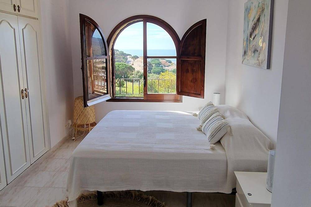Fantastic house with great views in Sant Feliu de Guíxols, Costa Brava