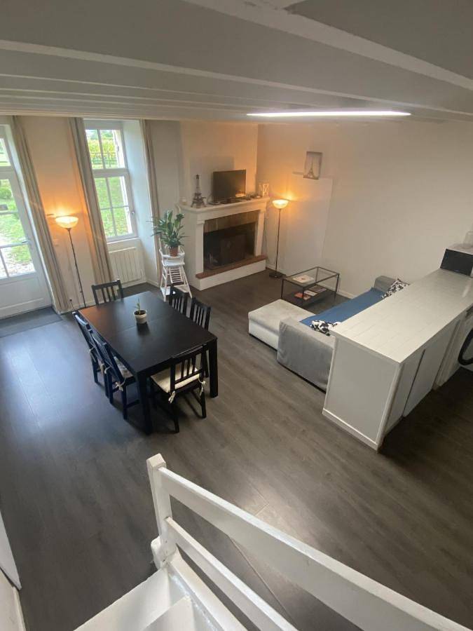 Location de vacances pour 5 personnes, avec jardin ainsi que jacuzzi et terrasse à Sallebœuf - 3