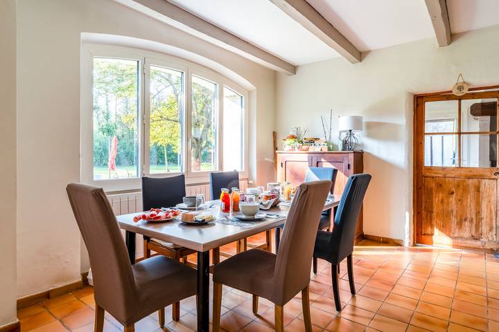 Chambre d’hôte pour 4 personnes, avec jacuzzi et jardin dans les Bouches-du-Rhône - 4