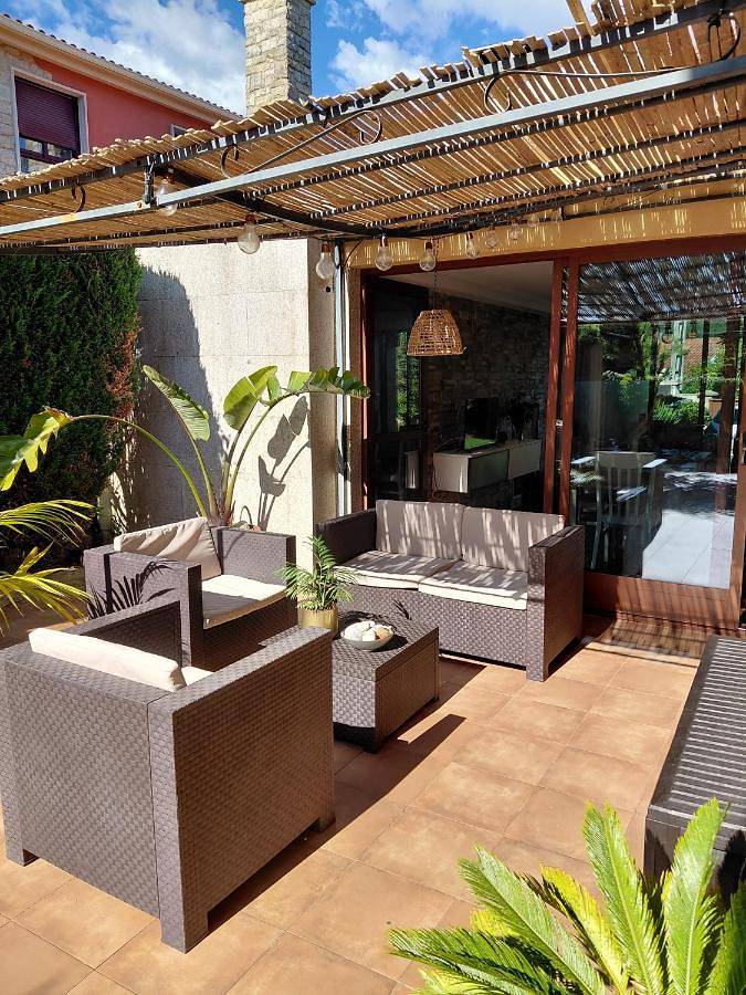 Three-Bedroom House in Moaña, Rias Baixas