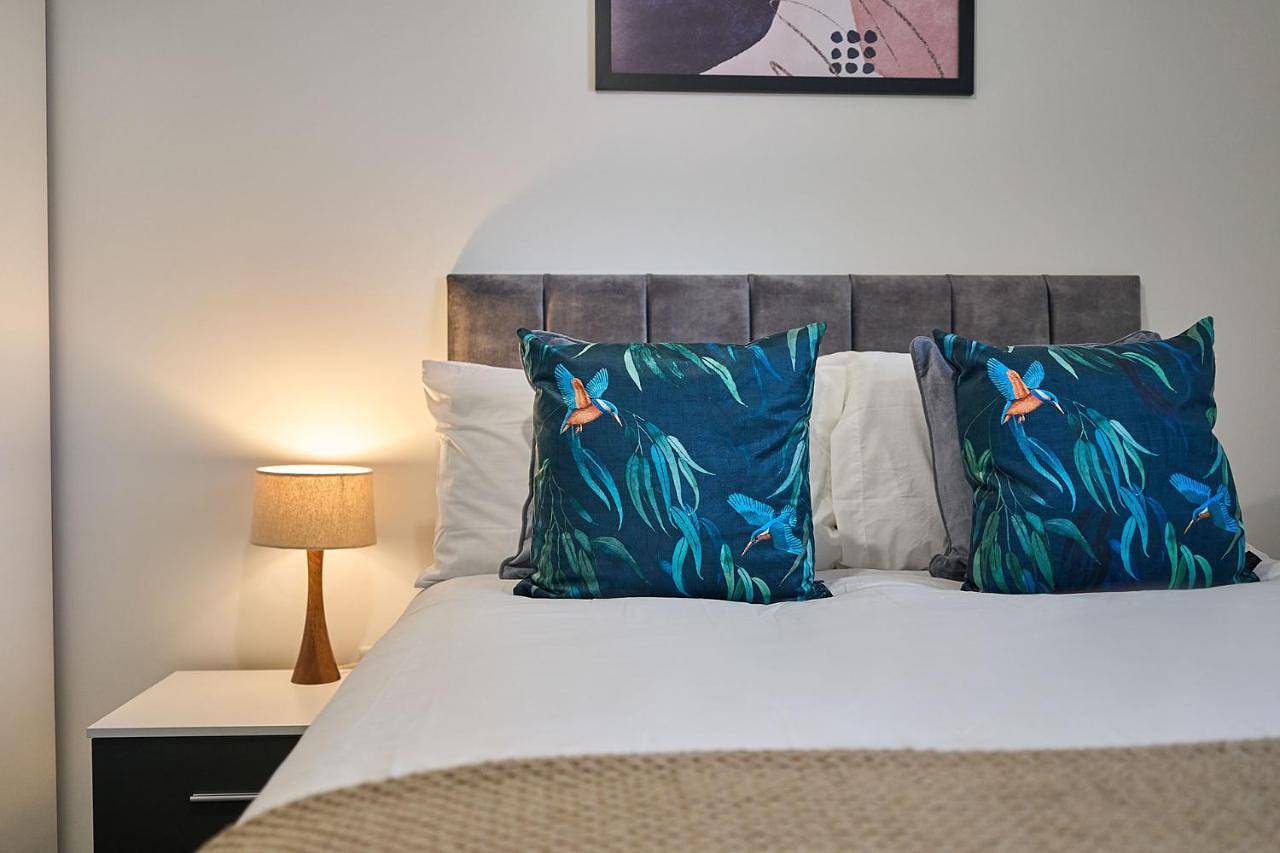 Entire apartment, Host & Stay - 23 Waterside Place in Taunton, Somerset