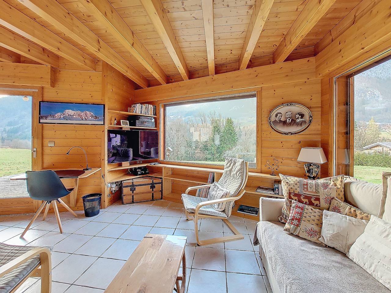 Chalet Morand - 8 Personnes - Lumineux - Wifi - Le Biot - Proche Saint Jean D'Aulps in Le Biot, Thonon-les-Bains und Umgebung