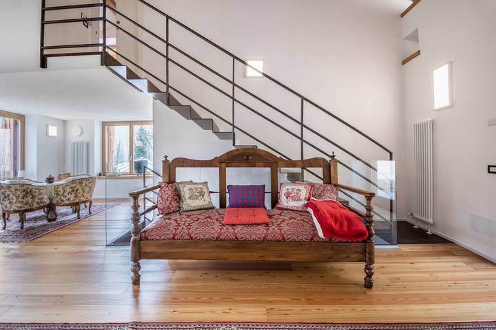 Apartamento "Villa Iagra" com vista para o lago, jardim e Wi-Fi in Tiarno di Sopra, Ledro
