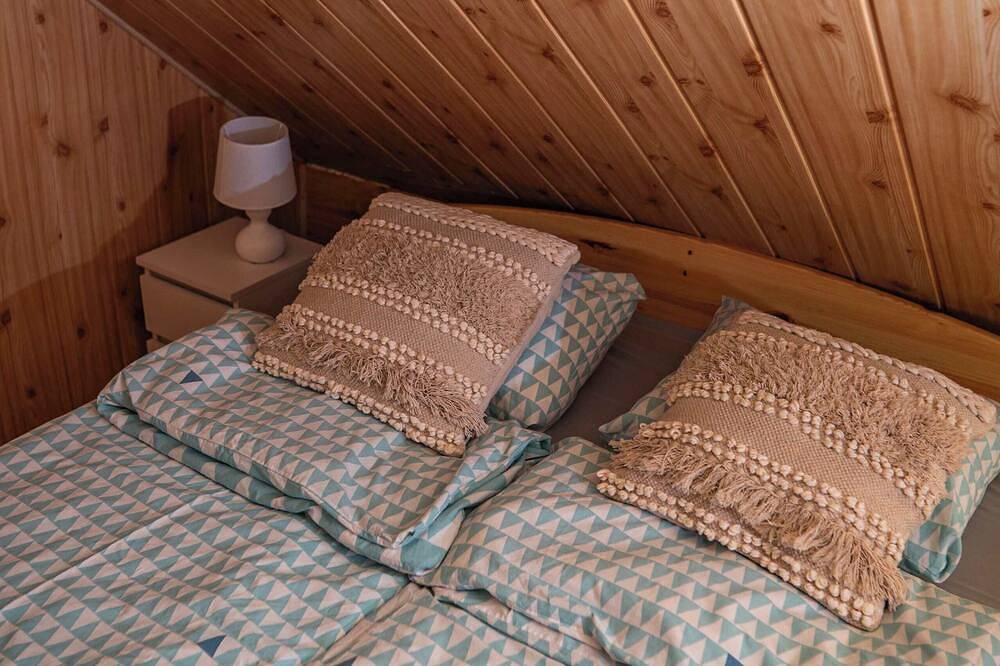 Chata przy Lesie - Large Home with Sauna & Hot Tub in Białowieża-Nationalpark