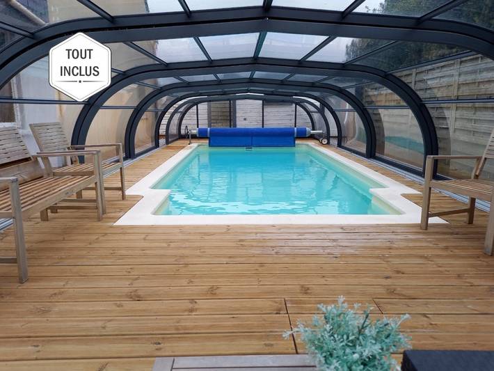 Casa de huéspedes para 10 personas, con jardín además de terraza y piscina, Se admiten mascotas - 1