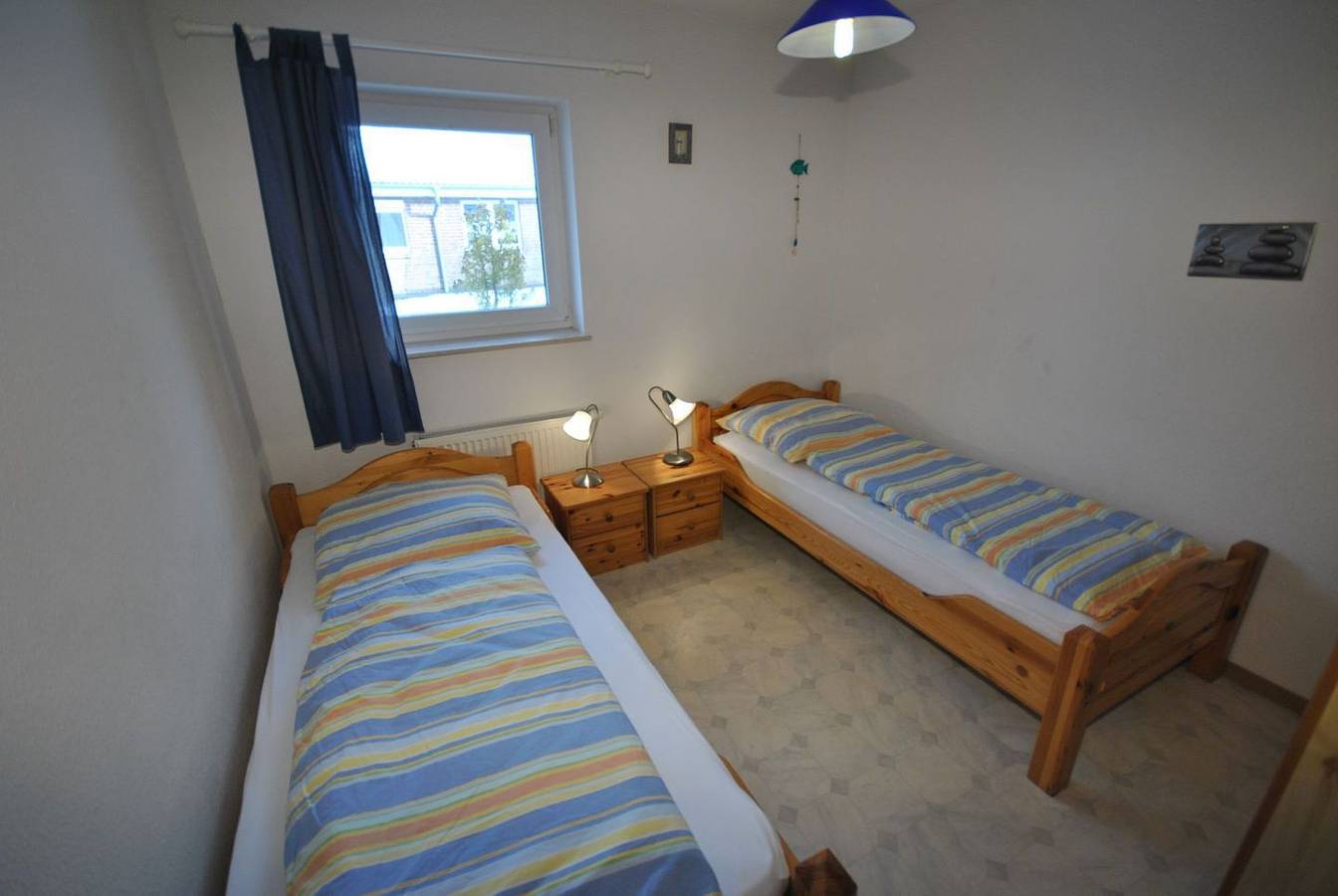 Gemütlich eingerichtetes Ferienhaus im Ferienpark Seeland in Otterndorf, Cuxland